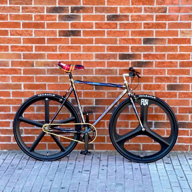 FUNのカスタム自転車・ピストバイクの過去オーダー例 08